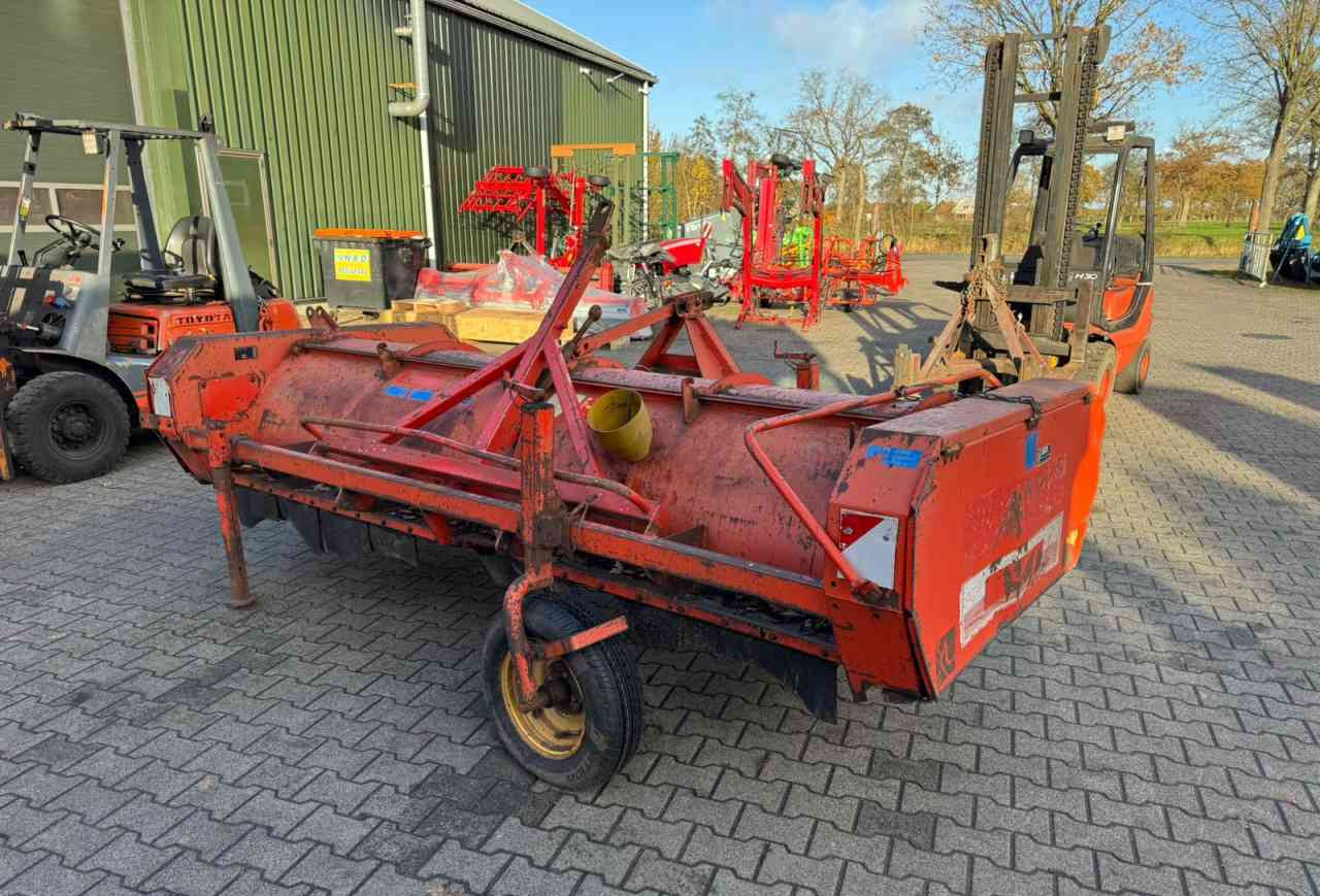 Grimme KS3000 - Bulvienojų smulkintuvas: foto 2 Grimme KS3000 - Bulvienojų smulkintuvas: foto 2