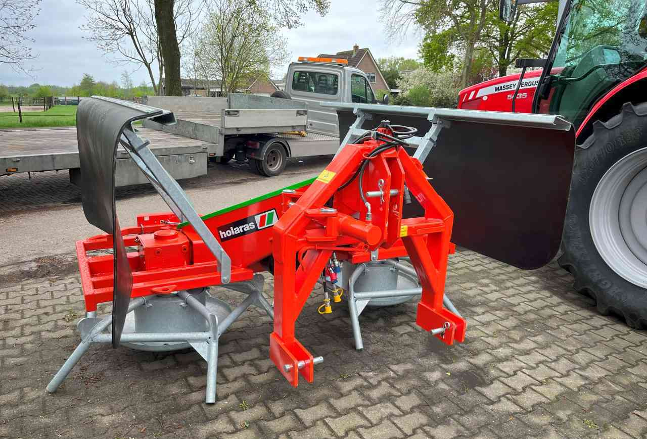 Holaras Jumbo HK kuilverdeler nieuw Weidebouwmachines - Siloso įranga: foto 3 Holaras Jumbo HK kuilverdeler nieuw Weidebouwmachines - Siloso įranga: foto 3