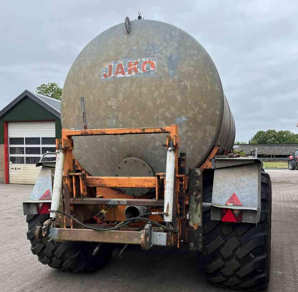 Jako 10000 liter tank mestverwerking - Srutovežis: foto 4 Jako 10000 liter tank mestverwerking - Srutovežis: foto 4