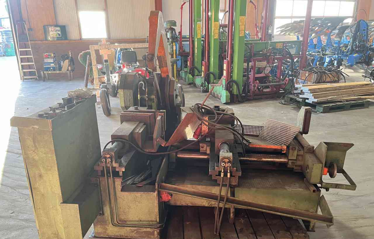 Kasto beugelzaagmachine diversen - Staklės: foto 4 Kasto beugelzaagmachine diversen - Staklės: foto 4