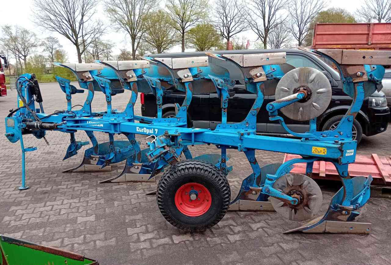 Lemken Europal 7 4+1 N90 - Plūgas: foto 2 Lemken Europal 7 4+1 N90 - Plūgas: foto 2