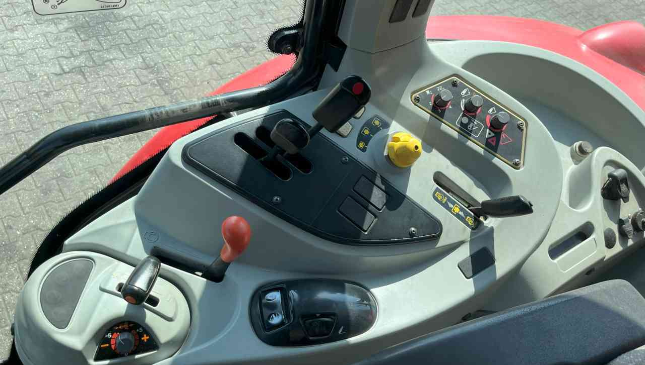Traktorius Massey Ferguson 5455 Tier-2 Dyna-4 Tractoren: foto 6
