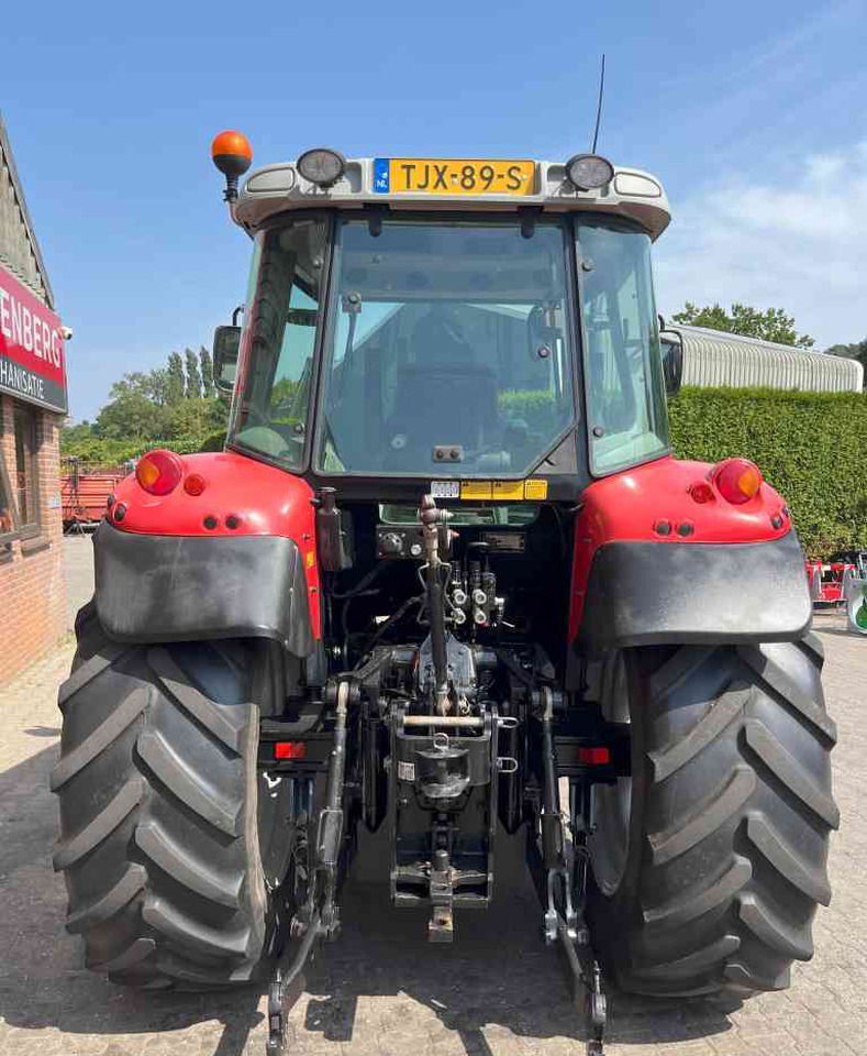 Massey Ferguson 5455 Tier-2 Dyna-4 Tractoren - Traktorius: foto 4 Massey Ferguson 5455 Tier-2 Dyna-4 Tractoren - Traktorius: foto 4