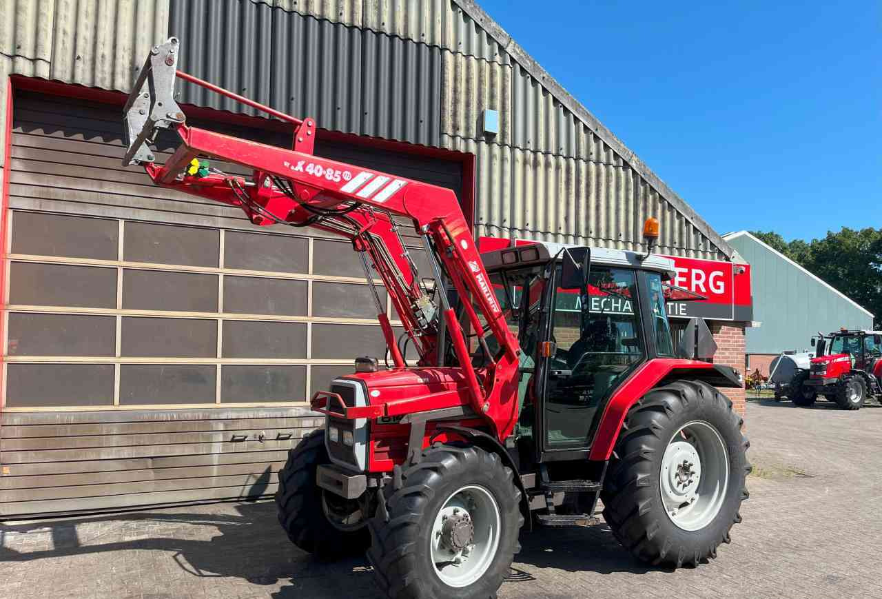Massey Ferguson 6140 Dynashift met Mailleux voorlader tractoren *Verkocht/sold* - Traktorius: foto 5 Massey Ferguson 6140 Dynashift met Mailleux voorlader tractoren *Verkocht/sold* - Traktorius: foto 5