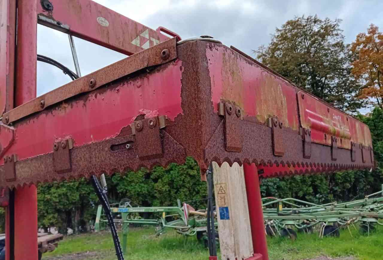 Trioliet TU170 kuilvoersnijder voermachines - Siloso įranga: foto 5 Trioliet TU170 kuilvoersnijder voermachines - Siloso įranga: foto 5