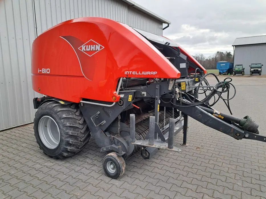 Kuhn i-BIO - Ruloninis presas: foto 1 Kuhn i-BIO - Ruloninis presas: foto 1