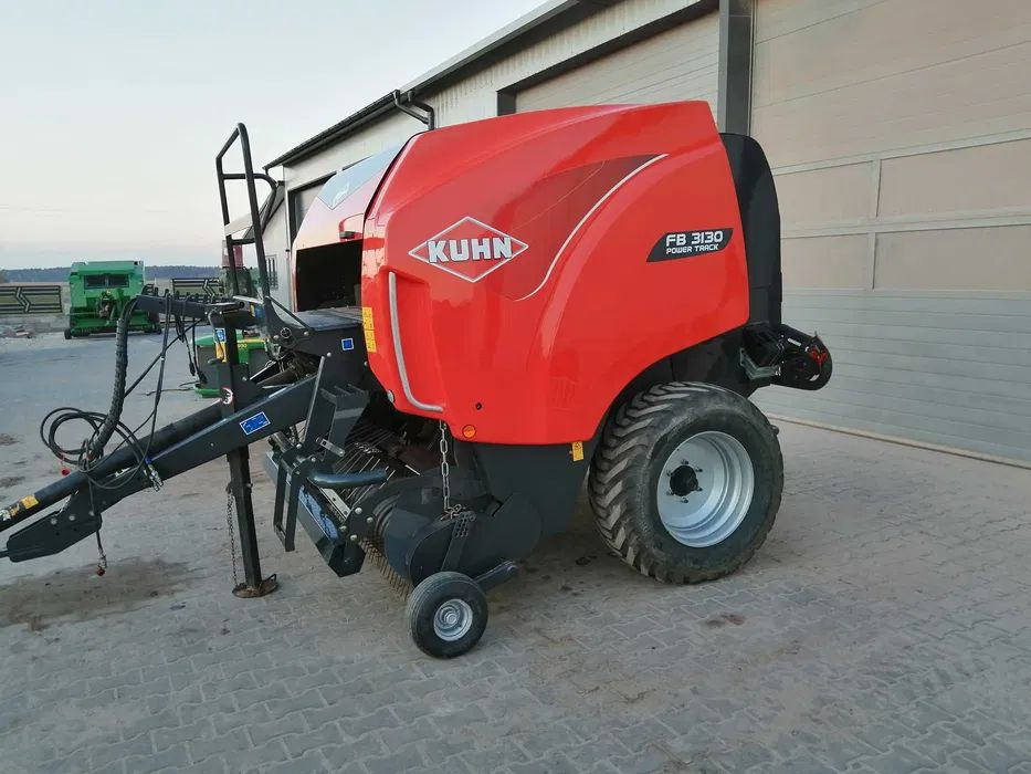 Prasa rolująca Kuhn 3130 Power track 2017r. - Ruloninis presas: foto 3 Prasa rolująca Kuhn 3130 Power track 2017r. - Ruloninis presas: foto 3