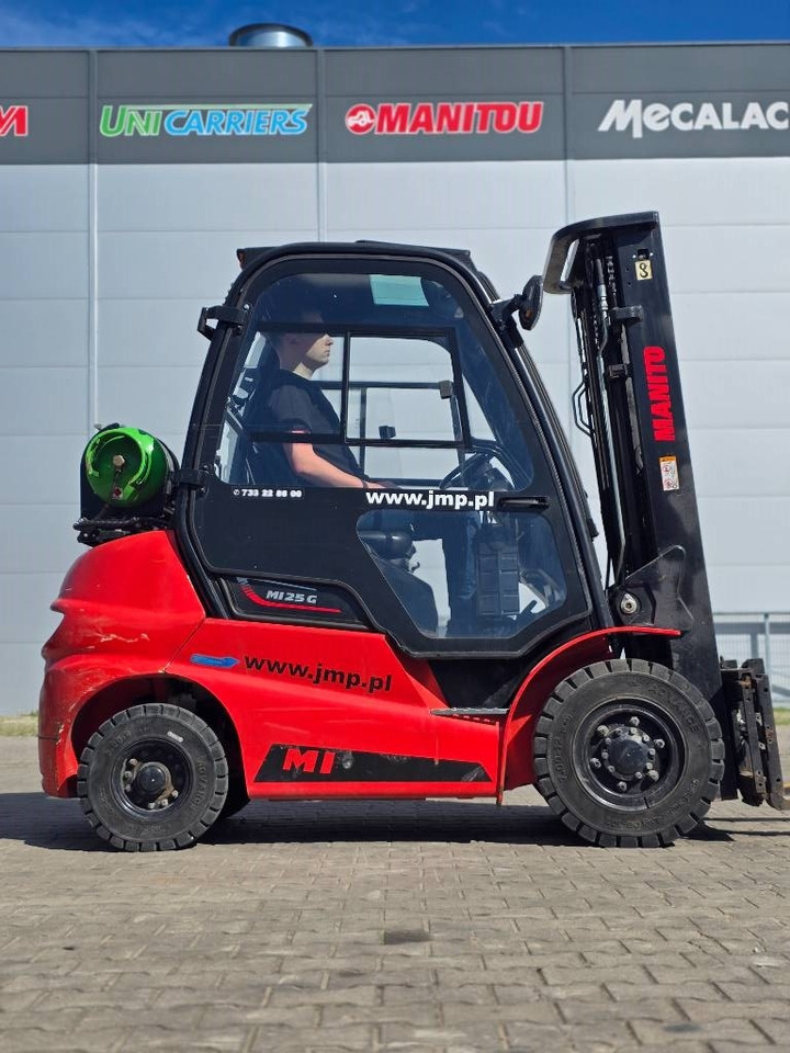Manitou MI 25 G - Dujinis krautuvas: foto 4 Manitou MI 25 G - Dujinis krautuvas: foto 4