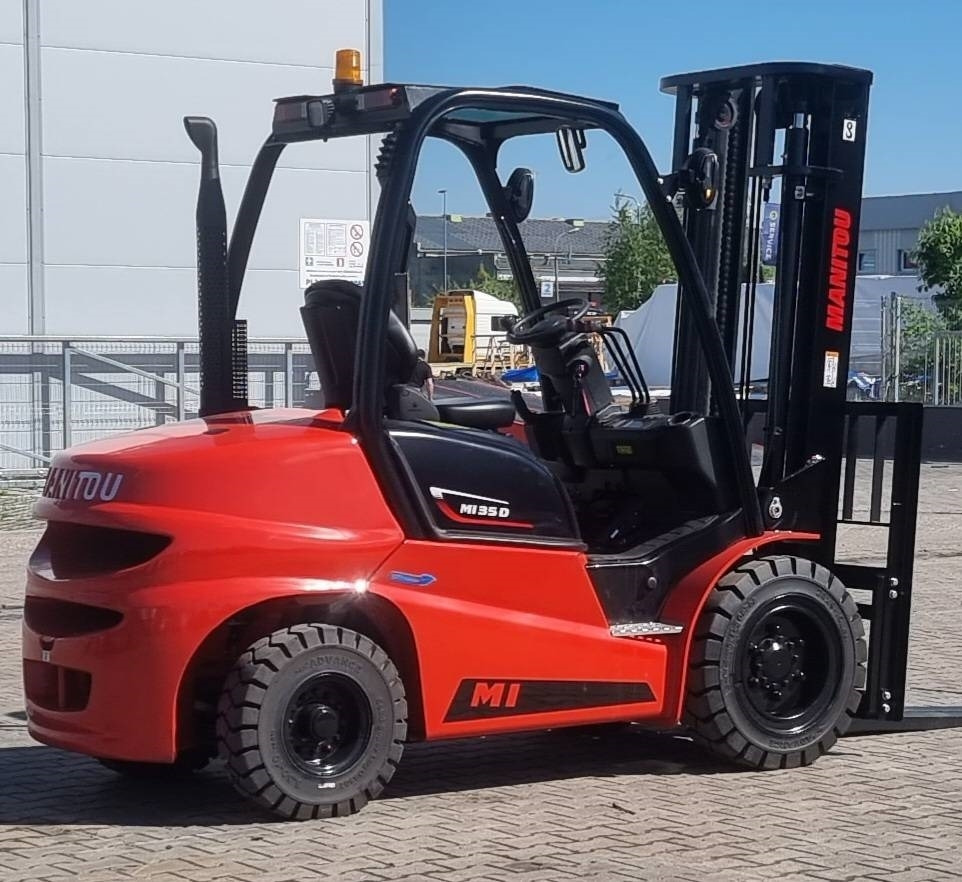 Manitou MI 35 D UNUSED - Dyzelinis krautuvas: foto 2 Manitou MI 35 D UNUSED - Dyzelinis krautuvas: foto 2