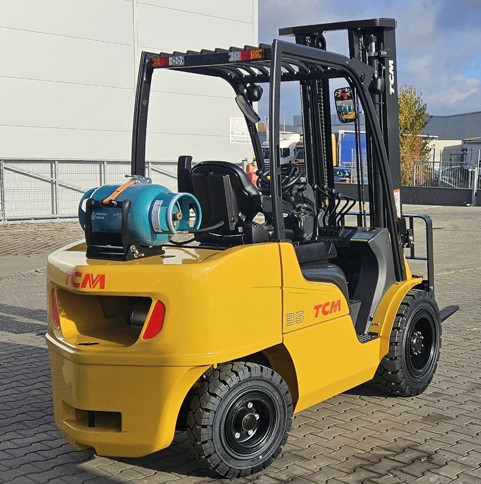 TCM FGE35-E2 BRAND NEW D3700mm - Dujinis krautuvas: foto 2 TCM FGE35-E2 BRAND NEW D3700mm - Dujinis krautuvas: foto 2