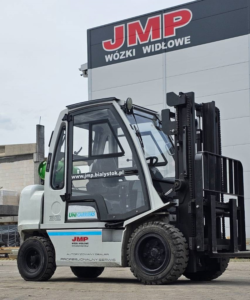 UniCarriers UG1D2A32LQ DX32 - Dujinis krautuvas: foto 1 UniCarriers UG1D2A32LQ DX32 - Dujinis krautuvas: foto 1