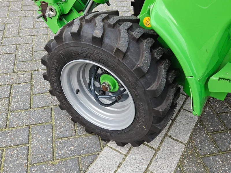 Vikšrinis mini krautuvas Avant 423 mini-shovel: foto 19