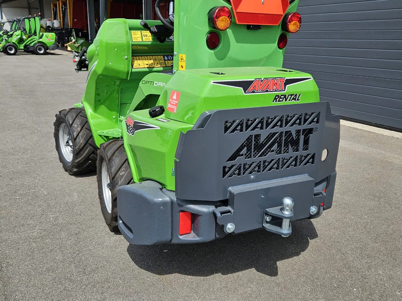 Vikšrinis mini krautuvas Avant 528 Rental mini-shovel: foto 12