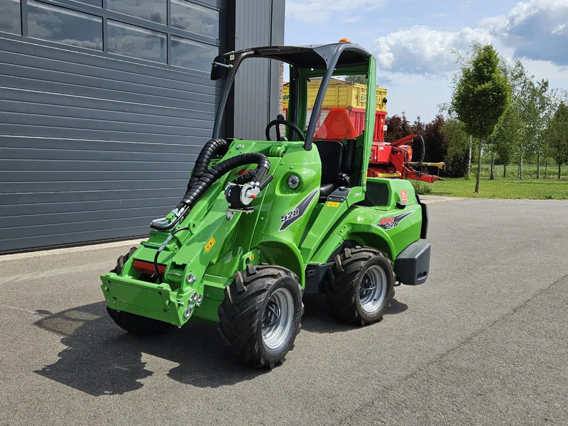 Vikšrinis mini krautuvas Avant 528 Rental mini-shovel: foto 10