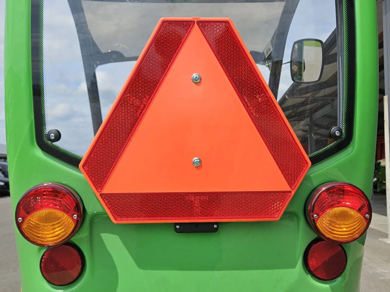 Vikšrinis mini krautuvas Avant 528 Rental mini-shovel: foto 20