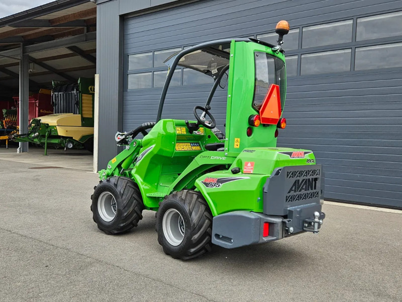 Avant 635i Rental mini-shovel - Vikšrinis mini krautuvas: foto 5 Avant 635i Rental mini-shovel - Vikšrinis mini krautuvas: foto 5