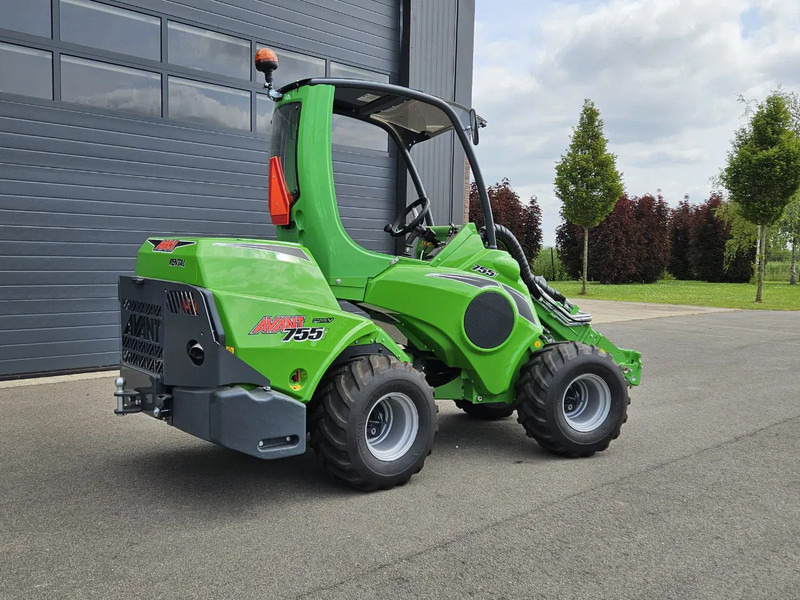 Avant 755i Rental mini-shovel - Vikšrinis mini krautuvas: foto 4 Avant 755i Rental mini-shovel - Vikšrinis mini krautuvas: foto 4