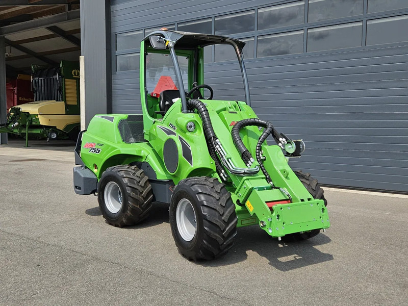 Avant 755i Rental mini-shovel - Vikšrinis mini krautuvas: foto 1 Avant 755i Rental mini-shovel - Vikšrinis mini krautuvas: foto 1