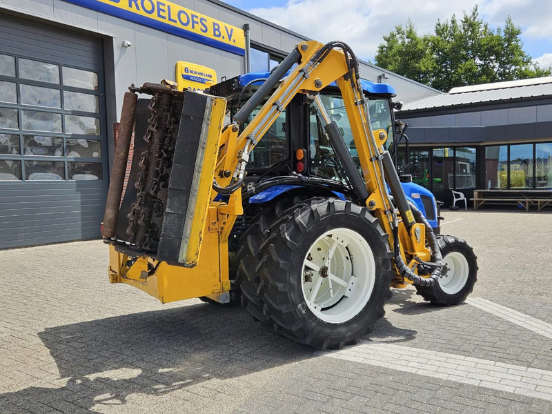 New Holland Boomer 3050 met Bos Maaiarm - Mini traktorius: foto 4 New Holland Boomer 3050 met Bos Maaiarm - Mini traktorius: foto 4
