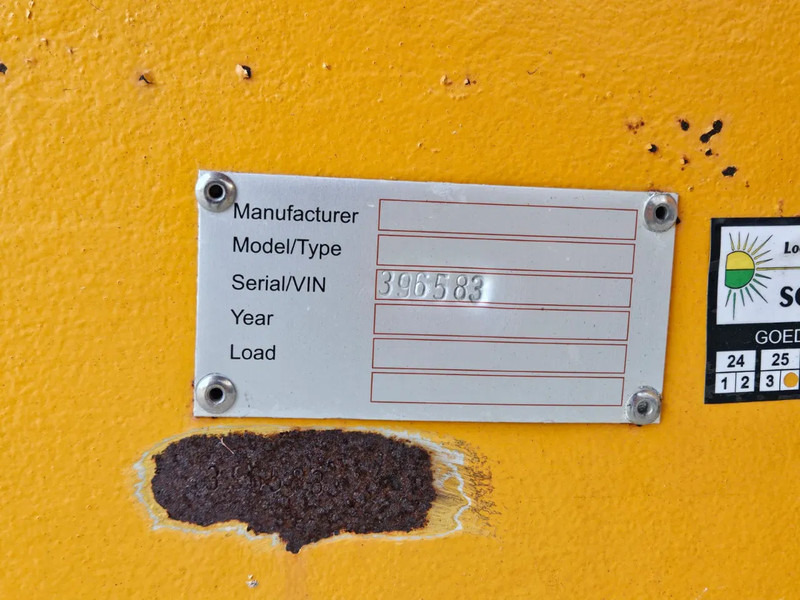 Motoblokas Schuitemaker Silagekipwagen: foto 16 Motoblokas Schuitemaker Silagekipwagen: foto 16