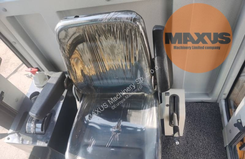 MAXUS Równiarka Maxus 12,5t - Greideris: foto 4 MAXUS Równiarka Maxus 12,5t - Greideris: foto 4