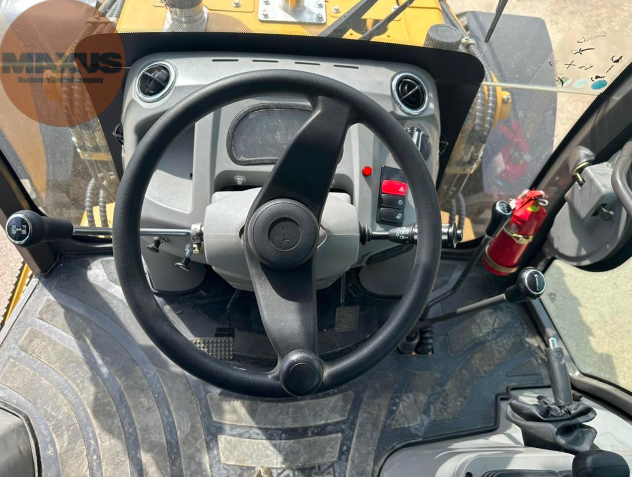 Maxus Buldoexcavator 4cx - Ekskavatorius-krautuvas: foto 5 Maxus Buldoexcavator 4cx - Ekskavatorius-krautuvas: foto 5