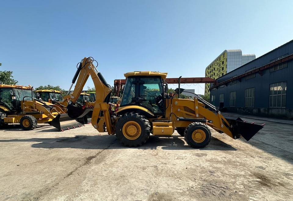 NEW MAXUS 3CX Backhoe Loader Only 150,000 PLN 2025 Model | НОВИЙ MAXUS 3CX Екскаватор-навантажувач Тільки 150,000 грн Модель 2025 рік - Ekskavatorius-krautuvas: foto 5 NEW MAXUS 3CX Backhoe Loader Only 150,000 PLN 2025 Model | НОВИЙ MAXUS 3CX Екскаватор-навантажувач Тільки 150,000 грн Модель 2025 рік - Ekskavatorius-krautuvas: foto 5