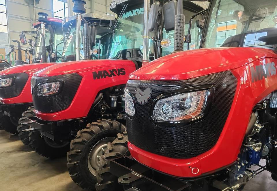 NEW MAXUS 50 HP 4x4 Tractor Euro 5 Warranty up to 10 YEARS НОВИЙ MAXUS 50 К.с. 4x4 Трактор Euro 5 Гарантія до 10 РОКІВ NOWY MAXUS 50 KM 4x4 Ciągnik Euro 5 Gwarancja do 10 LAT - Traktorius: foto 1 NEW MAXUS 50 HP 4x4 Tractor Euro 5 Warranty up to 10 YEARS НОВИЙ MAXUS 50 К.с. 4x4 Трактор Euro 5 Гарантія до 10 РОКІВ NOWY MAXUS 50 KM 4x4 Ciągnik Euro 5 Gwarancja do 10 LAT - Traktorius: foto 1