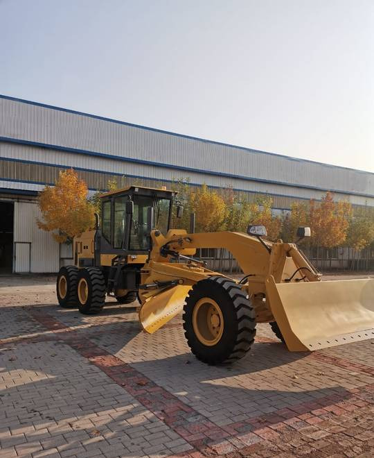 NEW MAXUS Cummins Road Grader Warranty up to 10 Years НОВА дорожня рівнялка MAXUS Cummins Гарантія до 10 Років NOWA równiarka drogowa MAXUS Cummins Gwarancja do 10 LAT - Greideris: foto 2 NEW MAXUS Cummins Road Grader Warranty up to 10 Years НОВА дорожня рівнялка MAXUS Cummins Гарантія до 10 Років NOWA równiarka drogowa MAXUS Cummins Gwarancja do 10 LAT - Greideris: foto 2