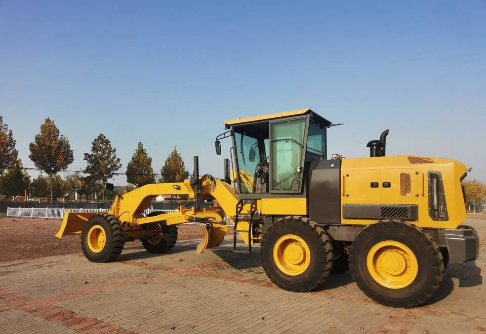 NEW MAXUS Cummins Road Grader Warranty up to 10 Years НОВА дорожня рівнялка MAXUS Cummins Гарантія до 10 Років NOWA równiarka drogowa MAXUS Cummins Gwarancja do 10 LAT - Greideris: foto 5 NEW MAXUS Cummins Road Grader Warranty up to 10 Years НОВА дорожня рівнялка MAXUS Cummins Гарантія до 10 Років NOWA równiarka drogowa MAXUS Cummins Gwarancja do 10 LAT - Greideris: foto 5