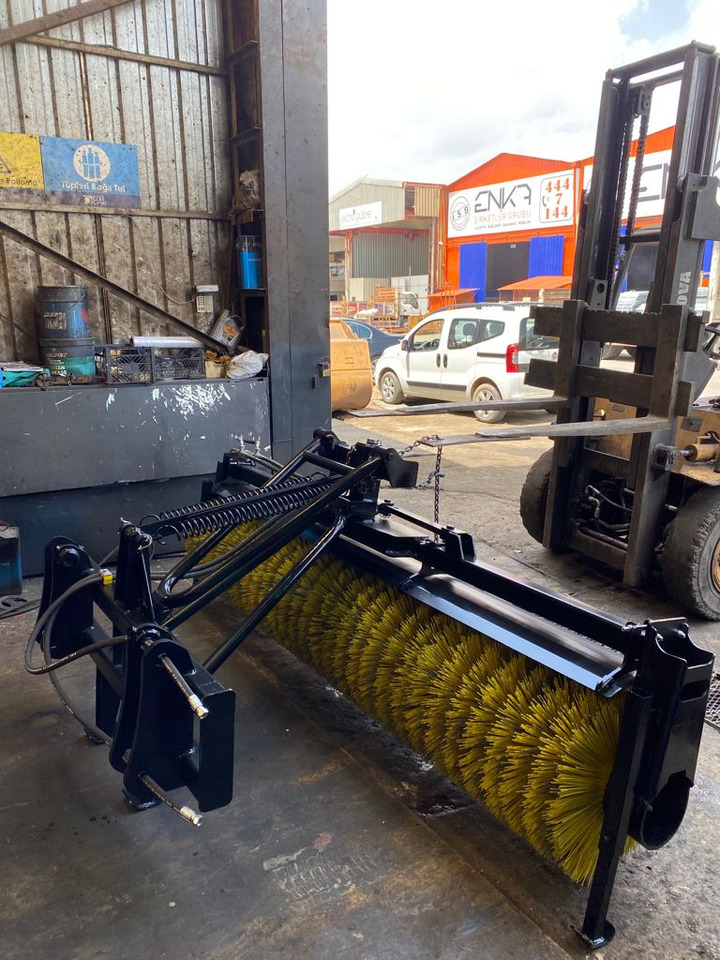 Bobcat - Rotacinė šluota - Statybinė technika: foto 4 Bobcat - Rotacinė šluota - Statybinė technika: foto 4