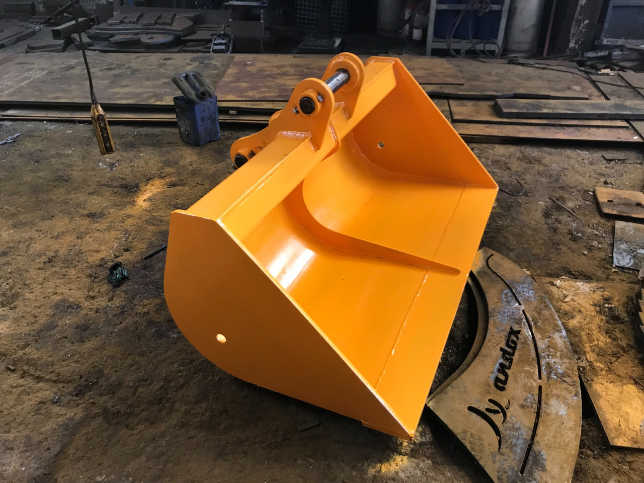 Volvo - Krautuvo kaušas - Statybinė technika: foto 3 Volvo - Krautuvo kaušas - Statybinė technika: foto 3