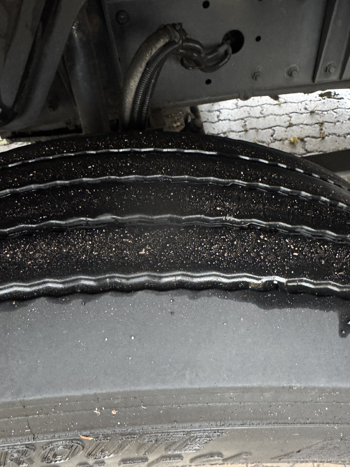 MAN 12.250 - Tentinis sunkvežimis: foto 4 MAN 12.250 - Tentinis sunkvežimis: foto 4