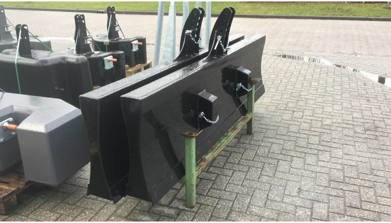 Onbekend Frontschuif - Atsarginės dalys - Žemės ūkio technika: foto 4 Onbekend Frontschuif - Atsarginės dalys - Žemės ūkio technika: foto 4