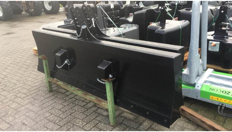 Onbekend Frontschuif - Atsarginės dalys - Žemės ūkio technika: foto 1 Onbekend Frontschuif - Atsarginės dalys - Žemės ūkio technika: foto 1