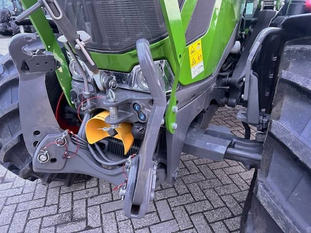 Fendt 314 Profi Plus Gen4 - Traktorius: foto 5 Fendt 314 Profi Plus Gen4 - Traktorius: foto 5