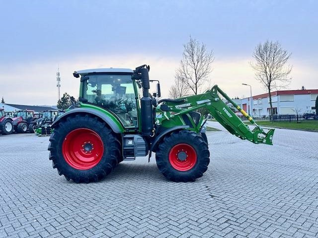 Fendt 314 Profi Plus Gen4 - Traktorius: foto 4 Fendt 314 Profi Plus Gen4 - Traktorius: foto 4