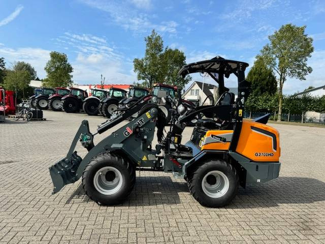 Giant G2700 HD - Ratinis krautuvas: foto 1 Giant G2700 HD - Ratinis krautuvas: foto 1