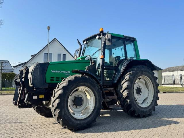Valtra 6650 Hitech, FH+PTO, 8265 uur! - Traktorius: foto 5 Valtra 6650 Hitech, FH+PTO, 8265 uur! - Traktorius: foto 5