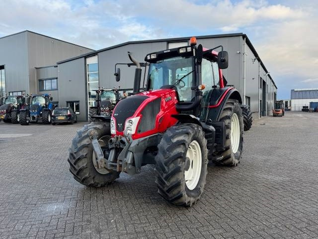 Valtra N123 Hitech5 - Traktorius: foto 5 Valtra N123 Hitech5 - Traktorius: foto 5