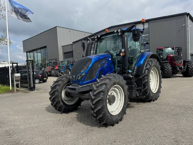 Valtra N134 Versu Smart Touch, GPS - Traktorius: foto 5 Valtra N134 Versu Smart Touch, GPS - Traktorius: foto 5