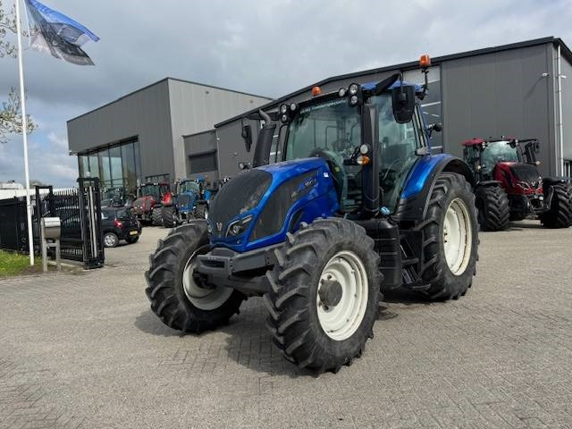 Valtra N134 Versu Smart Touch, GPS - Traktorius: foto 5 Valtra N134 Versu Smart Touch, GPS - Traktorius: foto 5