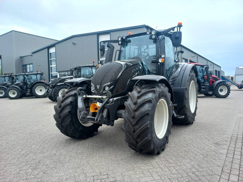 Valtra N155 Ecopower Direct Smart Touch! - Traktorius: foto 2 Valtra N155 Ecopower Direct Smart Touch! - Traktorius: foto 2