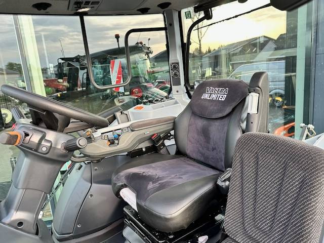 Nauja Traktorius Valtra Q225 Alle opties! ook twintrac!: foto 7