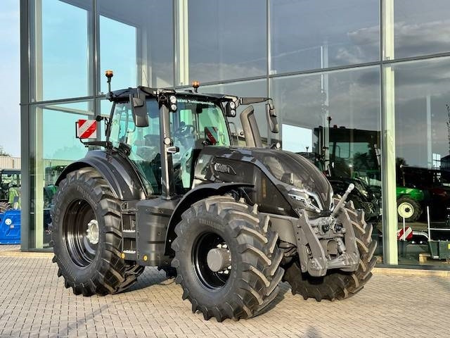 Valtra Q225 Alle opties! ook twintrac! - Traktorius: foto 2 Valtra Q225 Alle opties! ook twintrac! - Traktorius: foto 2