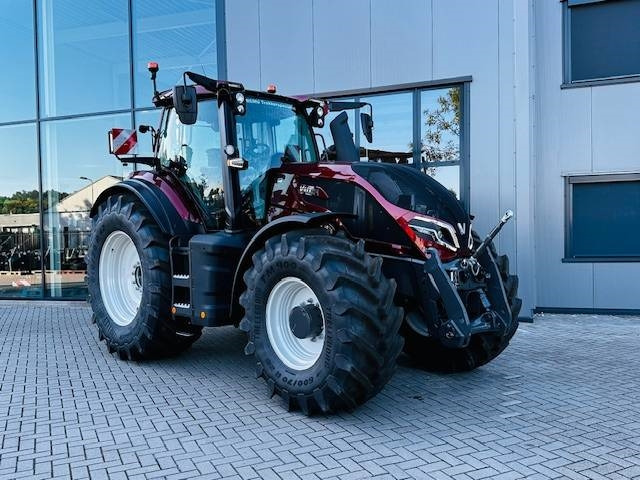 Valtra Q305 DEMO Super Compleet! - Traktorius: foto 2 Valtra Q305 DEMO Super Compleet! - Traktorius: foto 2