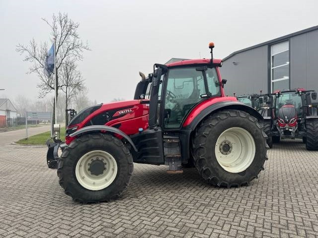 Valtra T144 Hitech - Traktorius: foto 2 Valtra T144 Hitech - Traktorius: foto 2