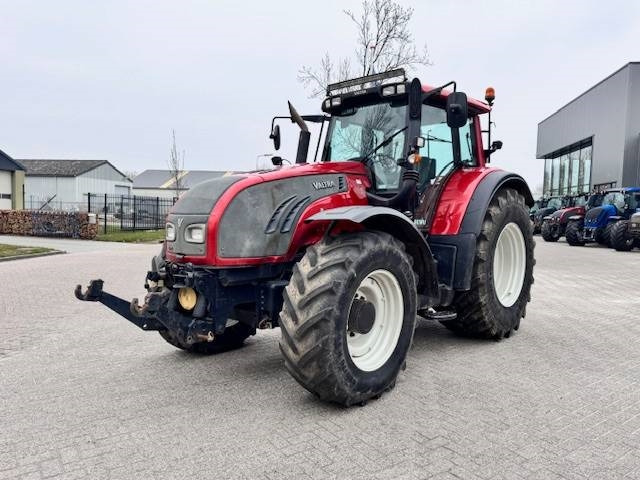 Valtra T172 Direct FH+PTO, 6772 uur! - Traktorius: foto 5 Valtra T172 Direct FH+PTO, 6772 uur! - Traktorius: foto 5