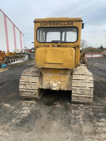 Caterpillar D4D - Buldozeris: foto 4 Caterpillar D4D - Buldozeris: foto 4