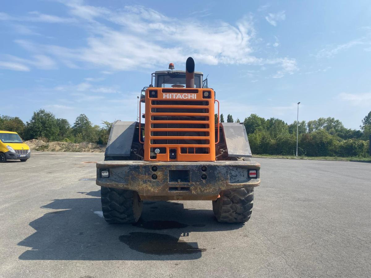 Hitachi LX290 - Ratinis krautuvas: foto 5 Hitachi LX290 - Ratinis krautuvas: foto 5